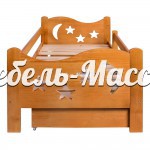 Кровать Звездочет с бортиком из массива дерева